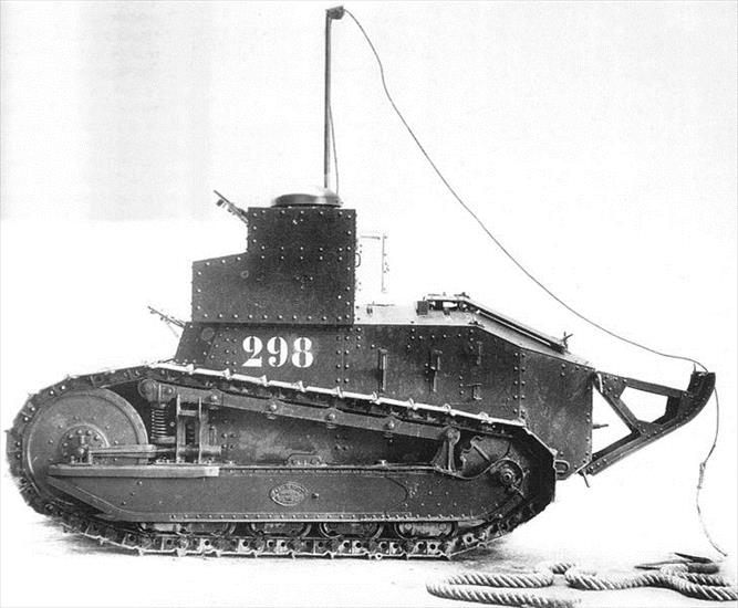 Czołgi i i Altyleria - 728px-RenaultTSF.jpg