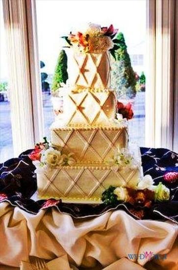 dekoracje kwadratowych tortów weselnych - 1 11.jpg