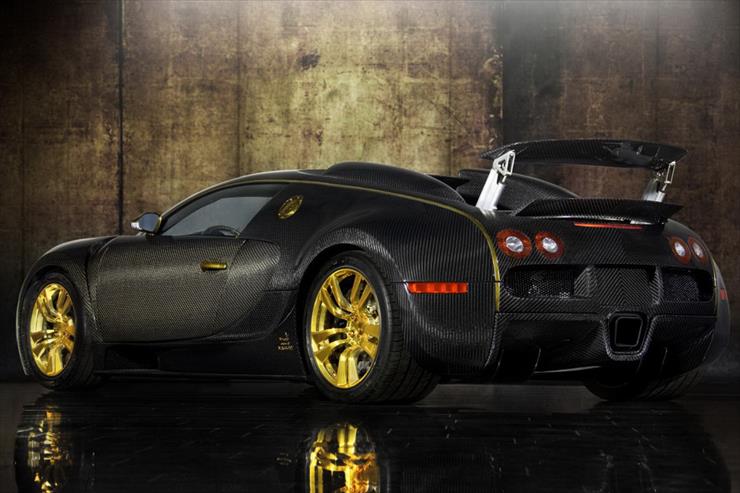 auta - Mansory-Bugatti-Veyron-dOro-11.JPG