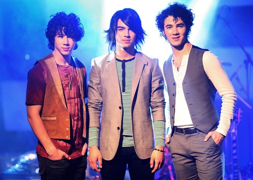 Jonas Brothers - 1218968460.jpg