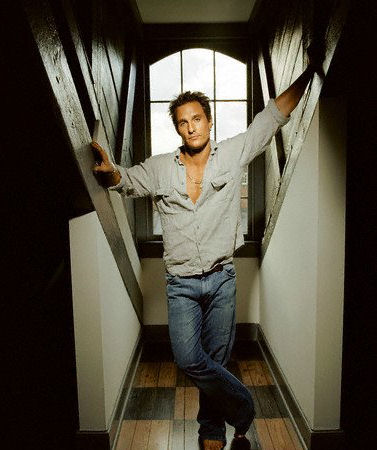 Matthew McConaughey - mmdressed18.jpg