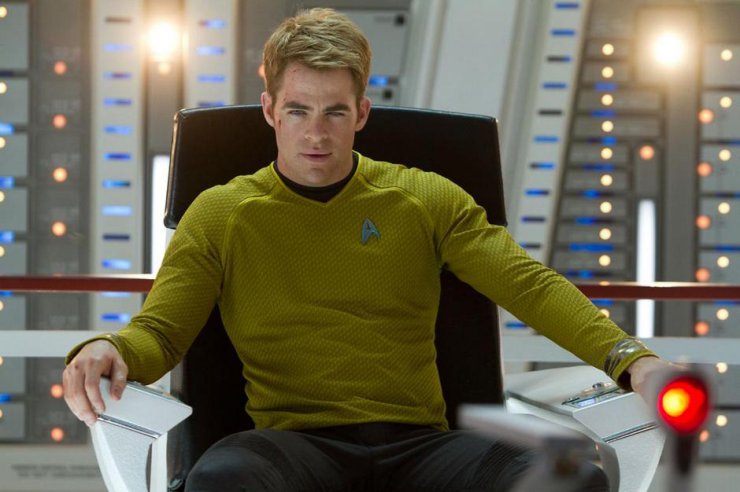 2. Zdjęcia - Chris-Pine-in-Star-Trek-Into-Darkness-2013-Movie-Image.jpg