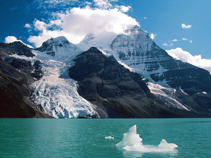 góry - wallpaperhdmount-robson-and-berg-lake-canadian-rockies.jpg