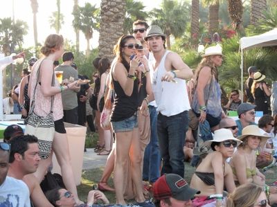 Nina i Ian na Coachella Couple Outing - normal_c15.jpg