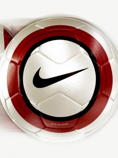 Tapety 240x320 - Nike_Aerow_Football.jpg
