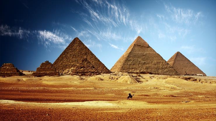 Egipt - The great Egyptian pyramids.jpg