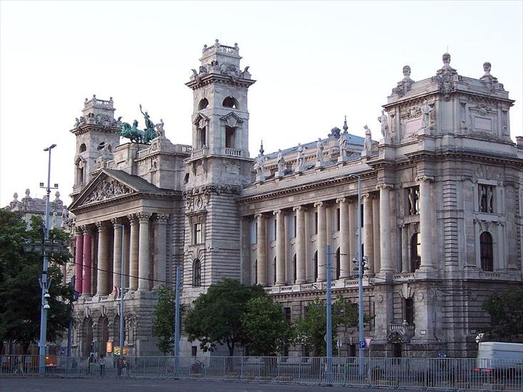 Węgry - Muzeum Etnograficzne w Budapeszcie.JPG