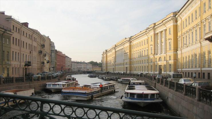 Moskwa, Petersburg - Canal Cruise 1.jpg