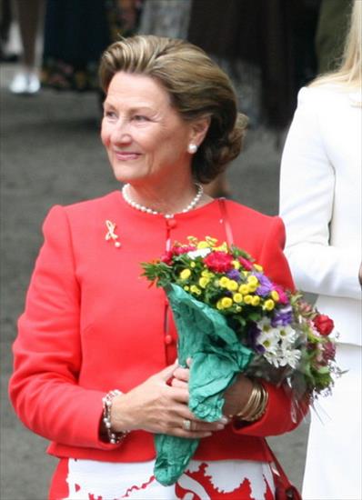 Norweska Rodzina Królewska - Queen_Sonja_of_Norway.jpg