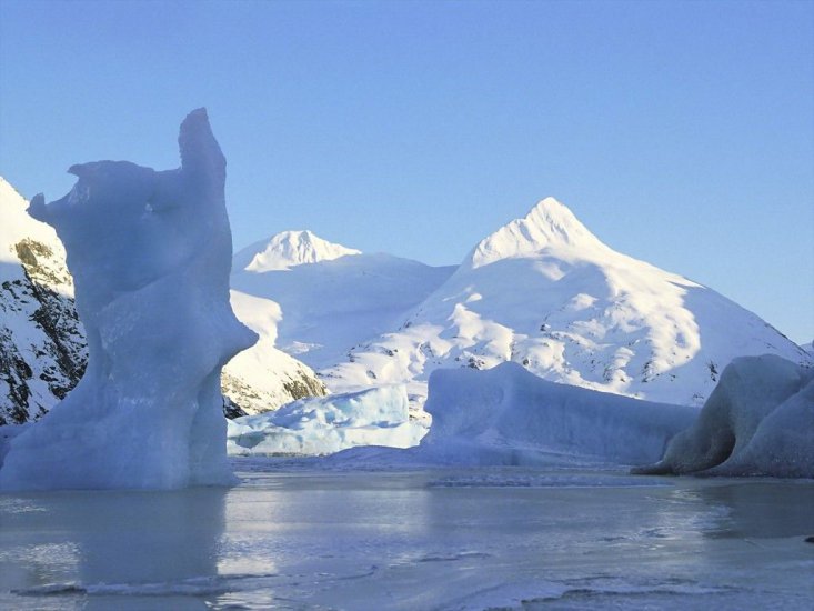 Krajobrazy - Icebergs, Portage Glacier, Alaska.jpg