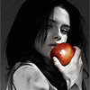 Kristen Stewart - kristen_red_apple.jpg