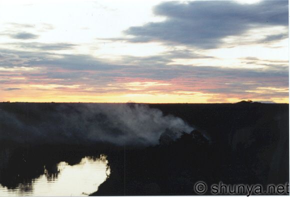 PIĘKNO AMAZONII - amazonia-sunset.jpg