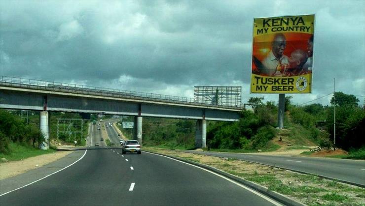 Kenia - mombasa-road.jpg