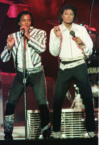  Victory Tour - 1984-The Jacksons Victory Tour 100.jpg