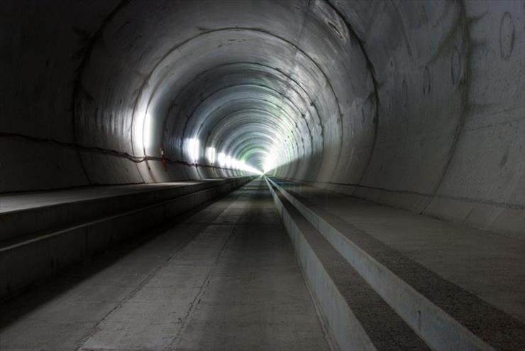 najdłuższy tunel na świecie - 2e192b96eb77a2f101640f5dd20e88c4,21,1.jpg