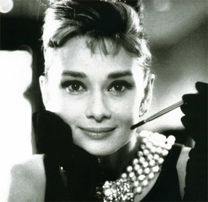 Audrey Hepburn - 0fmaakp1.jpg