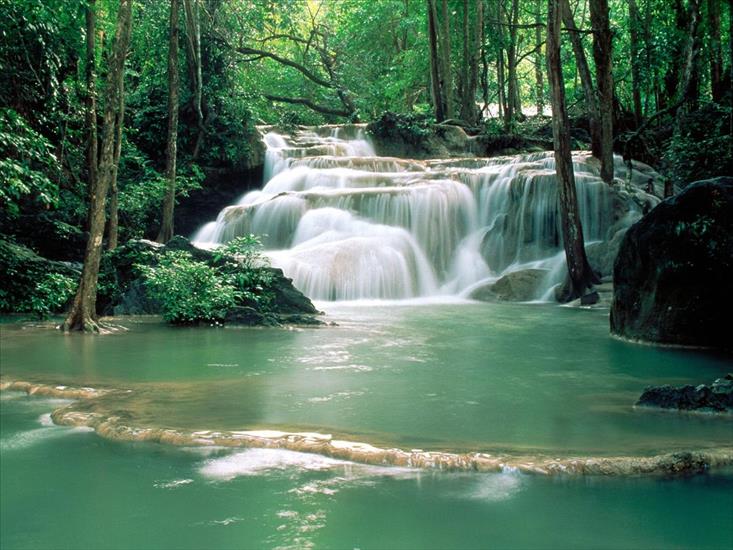 FOTO-TAPETY - Kao Pun Temple Waterfalls, Kanchanaburi Region, Thailand.jpg