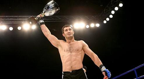 champions - mamed_khalidov_sdas423c3.jpg