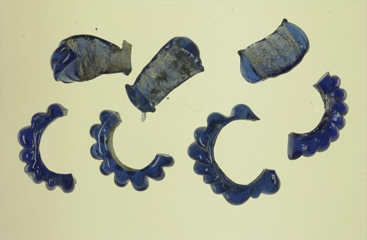 Paciorki - Group of blue glass beads from Viking Age York.jpg