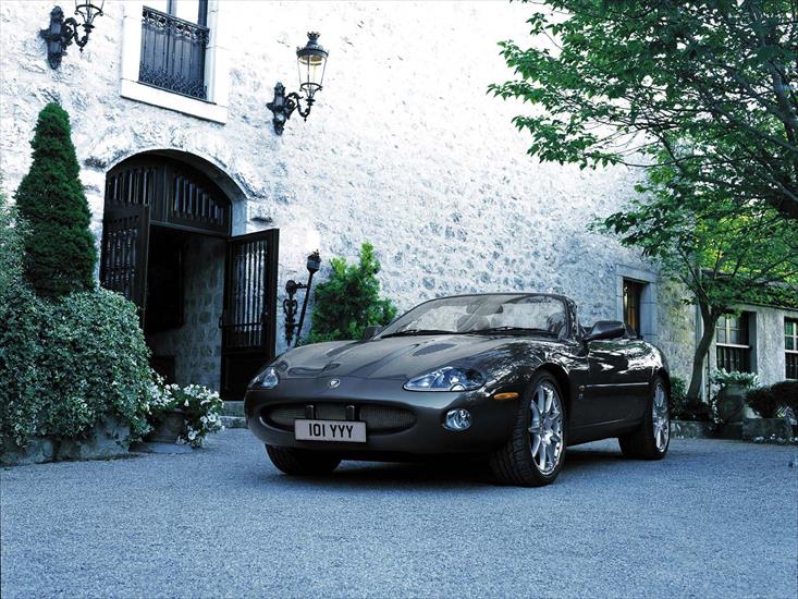 200 Amazing Jaguar Cars Wallpapers 1600 X 1200 - 146.jpg